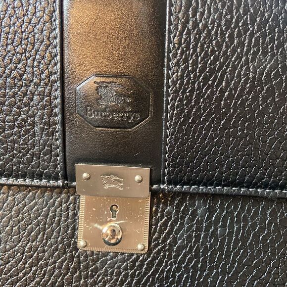 BURBERRY BLACK LEATHER BREIFCASE CROSSBODY WITH PLAID CHECKERED INTERIOR - Picture 3 of 12